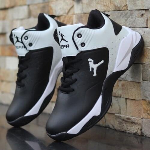 Hot Sale Basketball Shoes Comfortable High Top Sneakers Training Male Cushioning Light Basket Sneakers Athletic Sport shoes