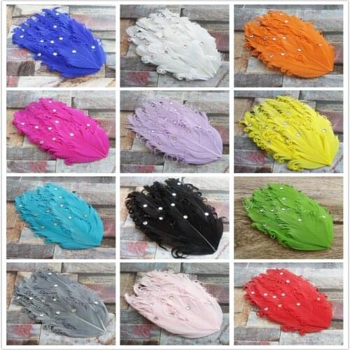 New 12 Color 100pcs Curly Nagorie Curled Goose Feather Pad Goose Feathers Pads for Headband Baby Hair Band Spot drill Layers