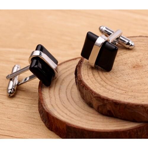 2019 New Hot Mens Cufflinks Black Brown Rectangular Business Shirt Cufflinks Christmas Halloween Friends Lover Jewelry Gifts