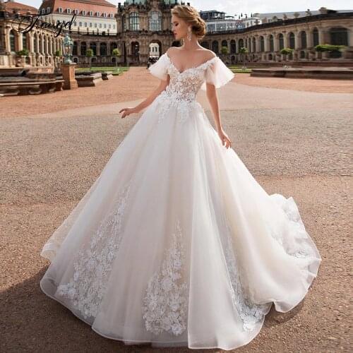 Traugel V-neck Wedding Dresses