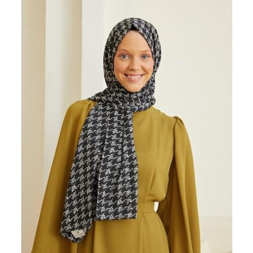 Salland Black and White Crepe Shawl ,Trend Elegant Headscarf Scarf Shawl All Seasons Comfortable Use, Womens Clothing, Accessory, Headscarf, Easy Shape, Flexible Wrinkle-Free Quality Fabric, Hijab, Fashion BW003