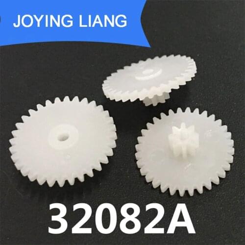 32082A 32082B 0.5M Plastic Spur Gear OD 17mm 32 Teeth + 8 Teeth 2mm Tight / Loose Fiting Children Scientific DIY Model Gears