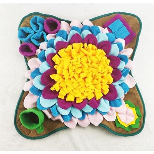Pet Toy Pad Sniffing Training Blanket Detachable Fleece Pads Dog Mat Relieve Stress Nosework Puzzle Toy Feeding Training Mat