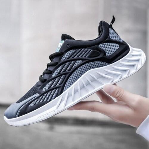 Fashion Male Sneakers Lightweight Men Casual Shoes Breathable Male Footwear Lace Up Wear-resistant Walking Shoe Tenis Masculino