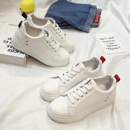 New Spring Solid White Lace-up Shoes Women Leather Solid Color Simple Female Shoes Casual Women Shoes Sneakers U20-35