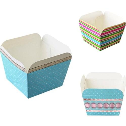 300 pcs Baking Muffin Cups British Retro/Stripe/Dot Square Paper Cake Box Cake Cup Muffin Kitchen Cupcake Cases Molds
