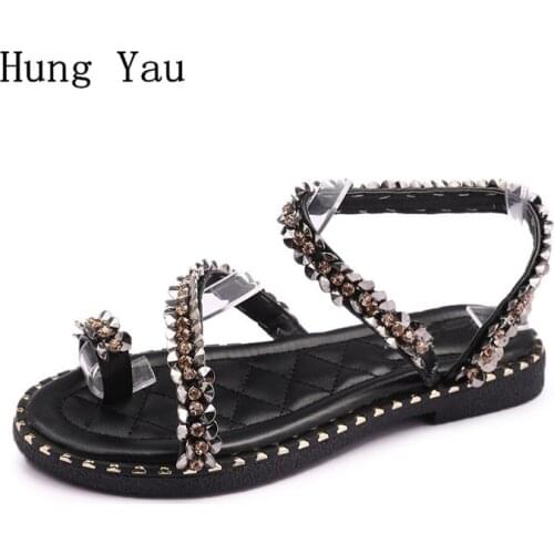 Low-heeled Shoes Hung Yau China