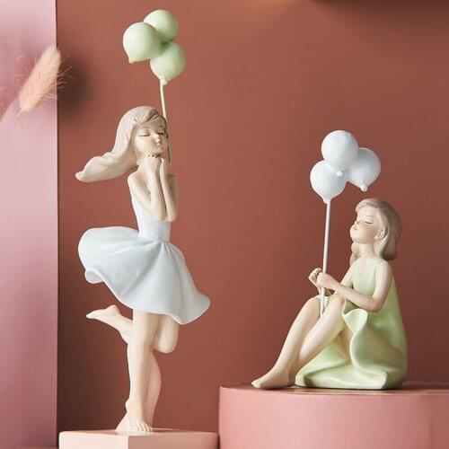Creative Balloon Girl Decoration Cute Light Luxury Living Room Decoration Christmas Wedding Gift for Girlfriend