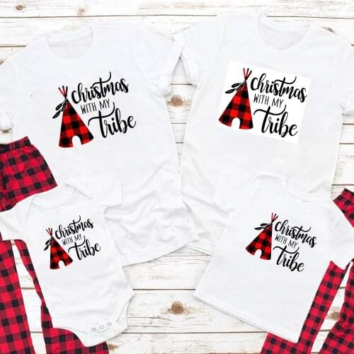 1pcs Family Matching Clothes Merry Christmas and Bright Dad Mom Kids T Shirt Baby Romper Xmas Short Sleeve Tees Festival T-shirt