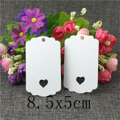 300Pcs/Lot Solid Color With Hollow Heart Specially Design Hanging Kraft Paper Tags Price Label Note Tags For Apple Pie Gifts Bag