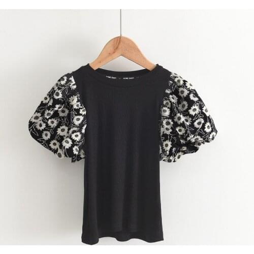 Girls Summer Casual T-Shirts 2021 New Fashion Kids Baby Flowers Puff Sleeve Tees Children Korean Style Princess Clothing 3 Years