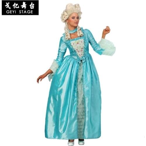 New medieval renaissance queen julieta dressed in cosplay Victorian Gothic Goth dress maria antoinette belle dress ball