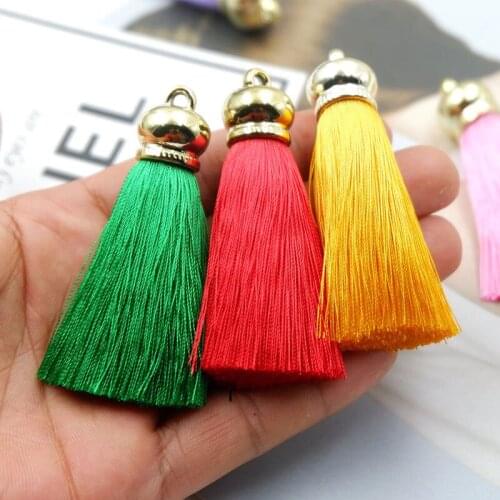 5Pcs/Pack Artificial Ice Silk Tassels with Admiralty Head Creative Pendant Mobile Key Ring Tassel Clothing Handmade Accessories