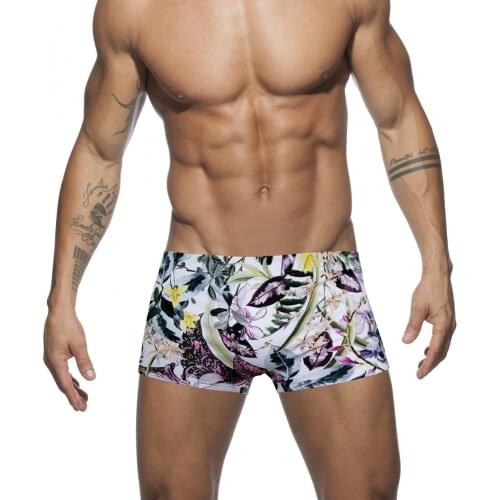 2021 New Mens Beach Swimming Trunks Boxer with Push Pad Printing Briefs Stitching Shorts Beach Gay Swimwear Swimming Pool Surf