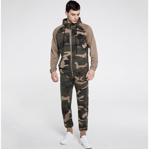 CamouflageMens Zipper Sports Suit 2 Piece Hoodie Spliced Sweatshirt Fitness Jacket + Trousers European Size Spring Jogging Suit