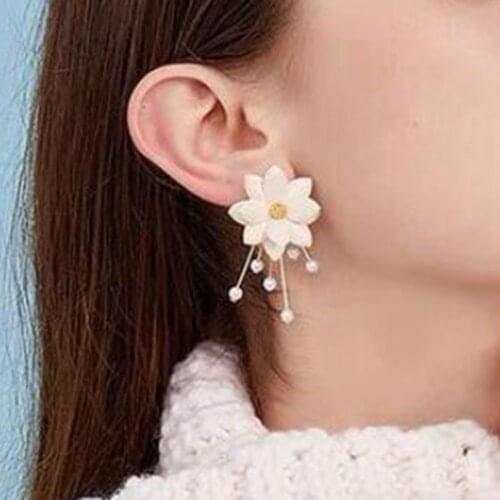 Hot Fashion Women Sweet Flower Petal Faux Pearl Drop Dangle Two Wearing Earrings Jewelry