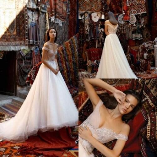2020 Elegant A Line Wedding Dresses Portrait Sequins Applique Rhinestone Wedding Gowns Tulle Sweep Train Gridal Gowns Vestidos D
