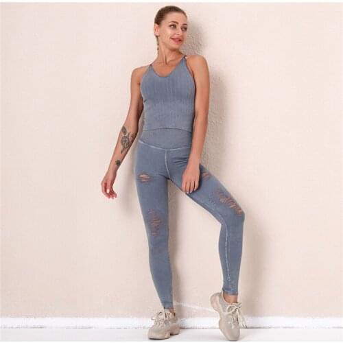 Seamless Yoga Set Knitted Running Sports Fitness Suit Back Cross Tight Sport Top Ripped Yoga Pants Striped Vest