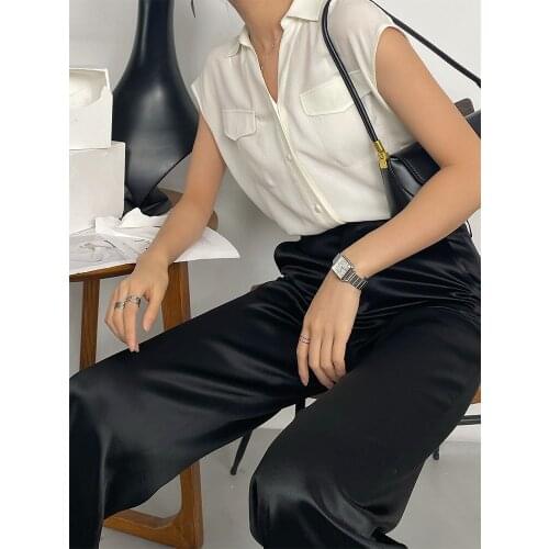 OEUVREY EST 1999 Women's Tops & T-Shirts