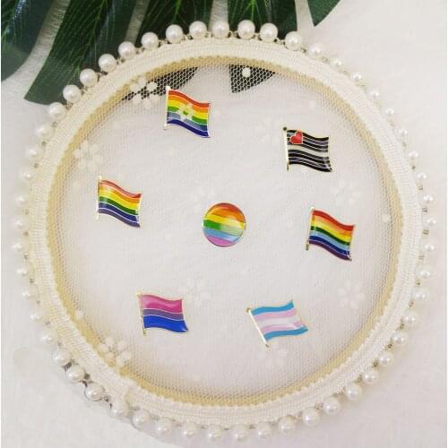 6 color Rainbow flag Lapel Pin Badge Enamel Pin badge brooch Jeans shirt bags Cool Jewelry Gift for girl n boys (10pcs/lot)