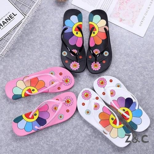 Slippers women Fashion Korean-Style Cartoon Non-Slip Womens Outer Wear Student Beach women shoes Flat Flip-Flop Slippers