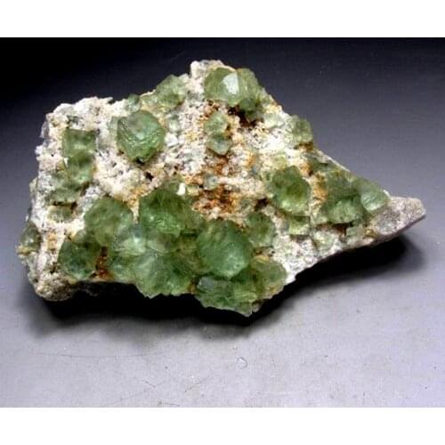 819g Green Fluorite Cluster on Quartz Matrixr - crystals and stones healing Mineral specimen Home Decor feng shui decoration