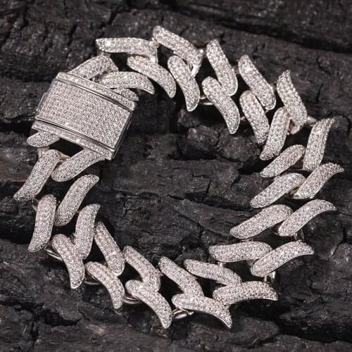 UMQ Braided Bracelets