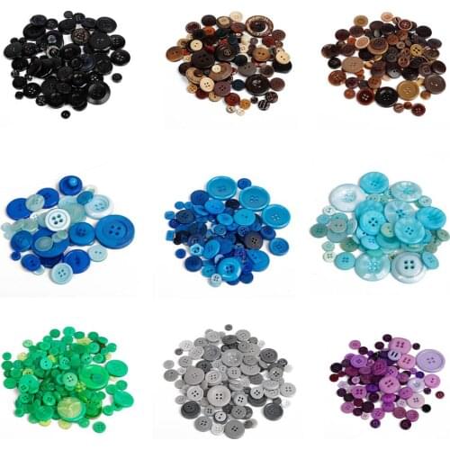 Kids Sewing Buttons Plastic Clothes Tools 2/4 Holes Round Resin Buttons Random Color Scrapbooking DIY Crafts Garment Accessories