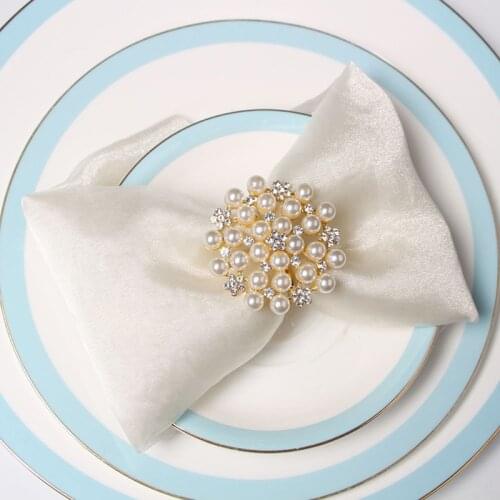 New High Quality white pearl napkin ring beaded wedding napkin ring for Table Decoration