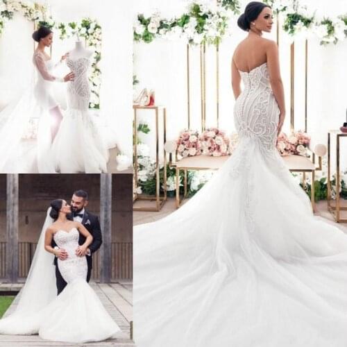 Formal Mermaid Wedding Dresses Lace Applique Robes De Mariée With Buttons Back Tulle Sweep Train Beach Bridal Gowns