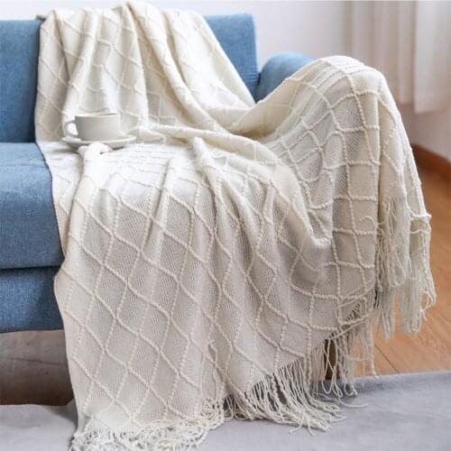 Nordic Knitted Throw Thread Blanket on the Bed Sofa Plaid Travel TV Nap Blankets Soft Towel Bed Plaid Tapestry Valentines Day