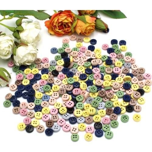100/200pcs/ pack Round good Wood Buttons 9mm Natural 4 Holes multicolor Buttons Sewing Scrapbooking For Crafts botoes