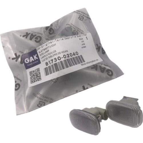 Side Lamp Side Marker Indicator Turn Signal Light 81730-02040 2pcs