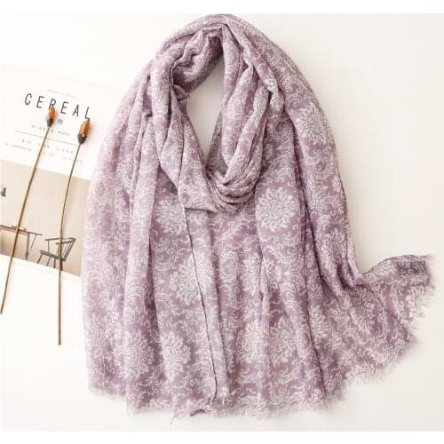 2021 Fashion Autumn Plain Purple Cashew Floral Fringe Viscose Shawl Scarf Women High Quality Soft Hijabs and Wraps Muslim Sjaal