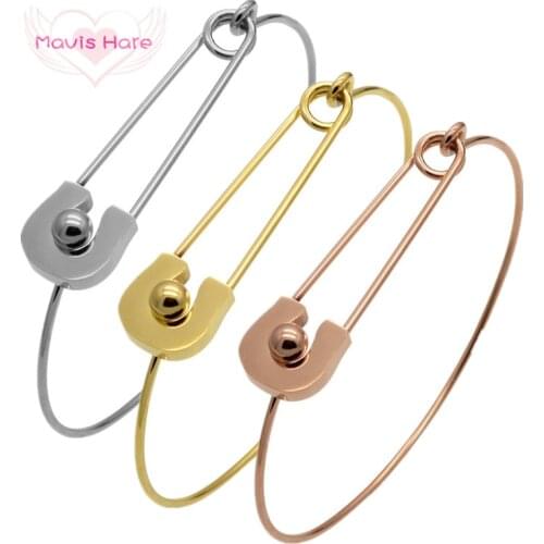 Mavis Hare Pair Bracelets