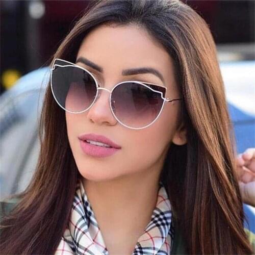 Fashion Cat eye Sunglasses Designer Brand Luxury Women Metal Frame Big Shades Cat Ear Ins Trendy Glasses Gradien Eyewear UV400