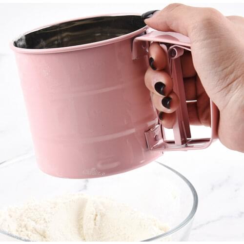 Flour Sifter Baking Tool Semi-automatic Hand-Held Flour Shaker Hand Pressing Type Flour Sieve Pink Kitchen Accessories