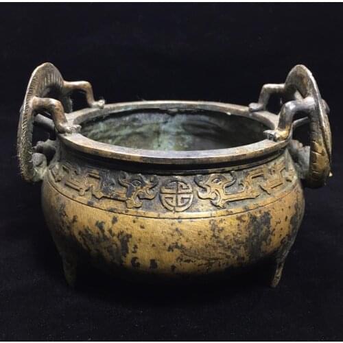 Collection Chinese old copper carving animal dragon pattern binaural three-legged incense burner (Qianlong year at the bottom)