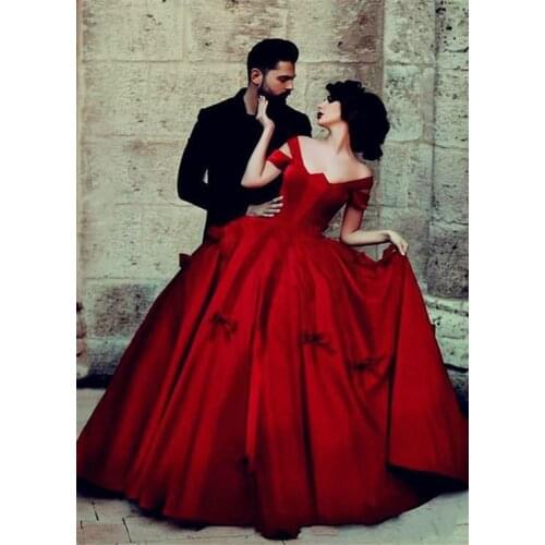 Vestidos De Festa Longos 2018 Elegant Ball Gown Evening Red Taffeta Short Sleeves Sexy Vintage Women mother of the bride dresses