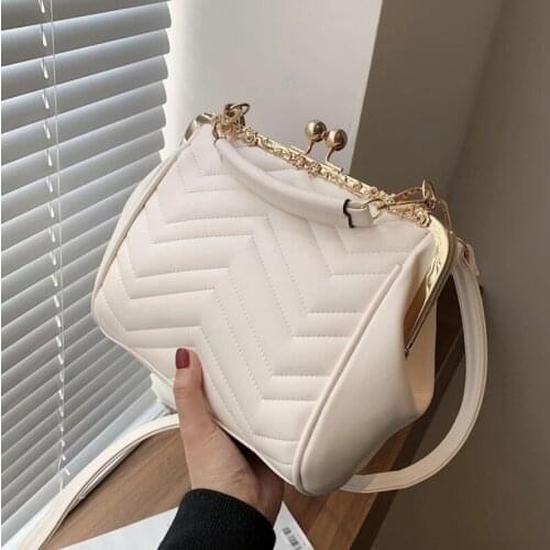 V-line Shell Tote Bag 2021 Summer New Quality PU Leather Womens Designer Handbag Luxury Brand Shoulder Messenger Bag