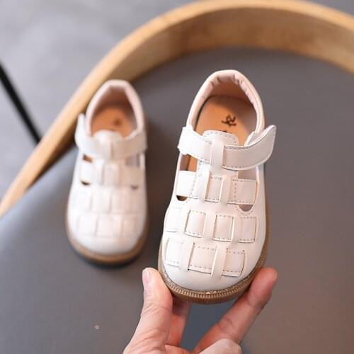 Children Shoes Hollow Out Leather Roman Sandals Girls Princess Party Wedding Dress Shoes Fashion Single Shoes Kids Toddler E515