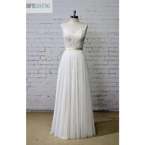 Tulle Scoop Sleeveless A-line Wedding dress Floor-Length Lace V-Back Real /Original Photos Custom made