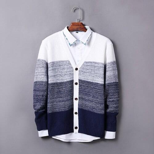2020 New Fashion Mens Sweaters Slim Fit V-neck Men Cardigan Long Sleeve Knitwear Warm Autumn Korean Style Mens Clothes