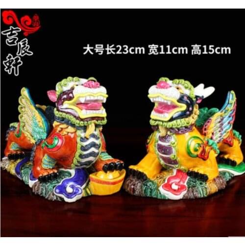 Colour pottery cross toe pottery PI xiu places a pair live in living room office wine ark adornment to open business gift pieces