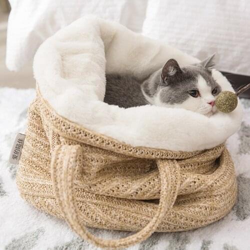 Straw plush pet kennel to keep warm in winter and four seasons general-purpose dog and cat kennel carrying bag kennel cat bed