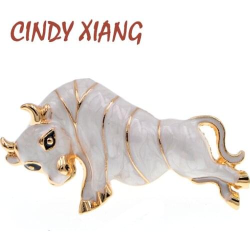 CINDY XIANG Fighting Bull Brooches For Women 2021 Zodiac Animal Pin Cattle Cow Jewelry Fashion Jewelry 3 Colors Choose