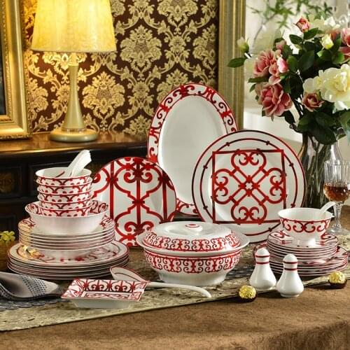 43PCS European Red Dinner Set Porcelain Kitchen Accessories Tableware Serving Plate Luxury Bone China Wedding Housewarming Gift