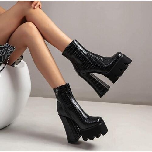 Ankle boots for women Autumn Winter warm Platform Thick High Heel Boots Black Female Party Shoes Plus Size 43 fur boots 2032