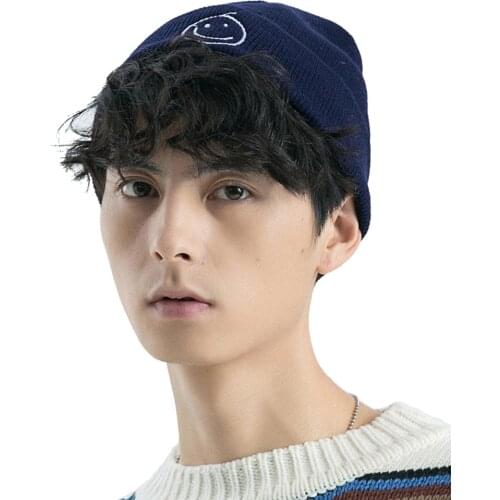 Clape Cute Smile Crochet Knit Cap Winter Beanie Hat Smile Expression Skullies Beanies Caps Female Knitted Hat Ladies Winter Hats