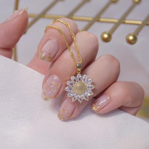 14k Gold Plated Flower Necklace for Women Shining Bling AAA Zircon Clavicle Chain Charm Wedding Pendant Jewelry